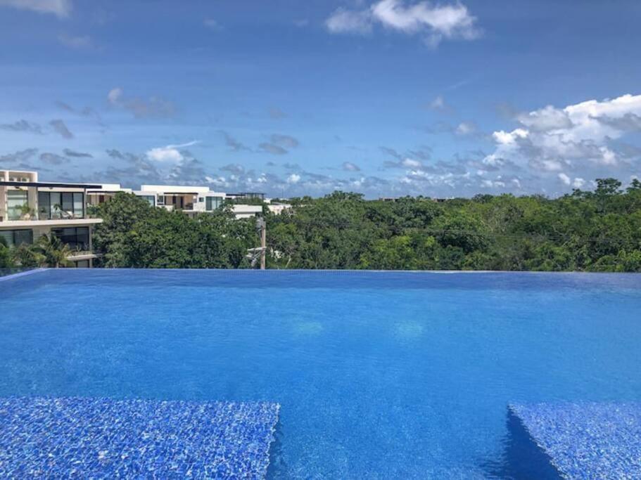 Suit Next To The Common Top Roof Exclusive Building Kingsize Bed 2 Super Pools, Gym, Grill Tulum Eksteriør bilde