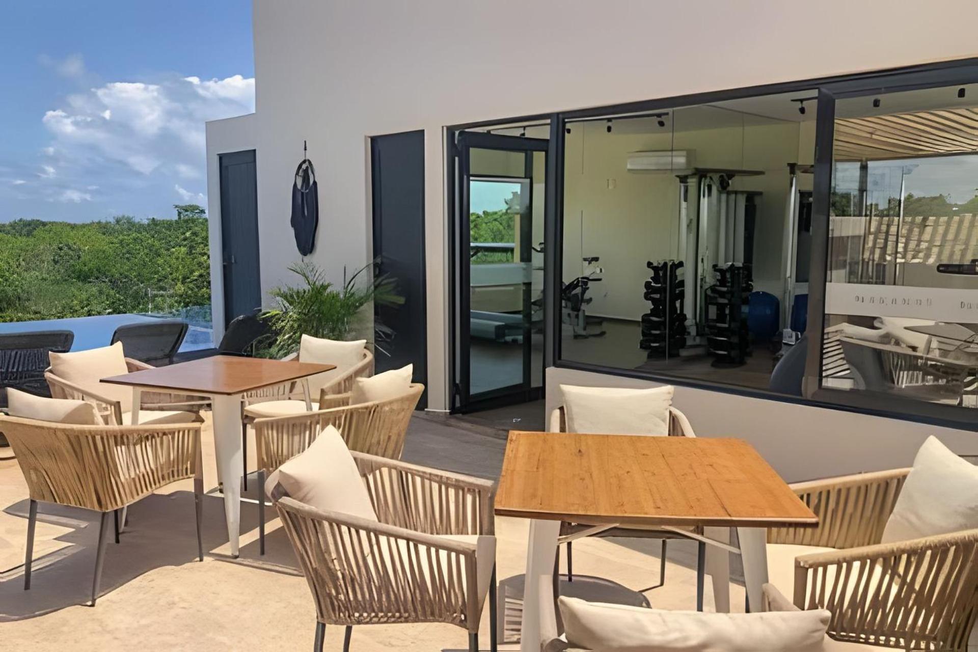 Suit Next To The Common Top Roof Exclusive Building Kingsize Bed 2 Super Pools, Gym, Grill Tulum Eksteriør bilde