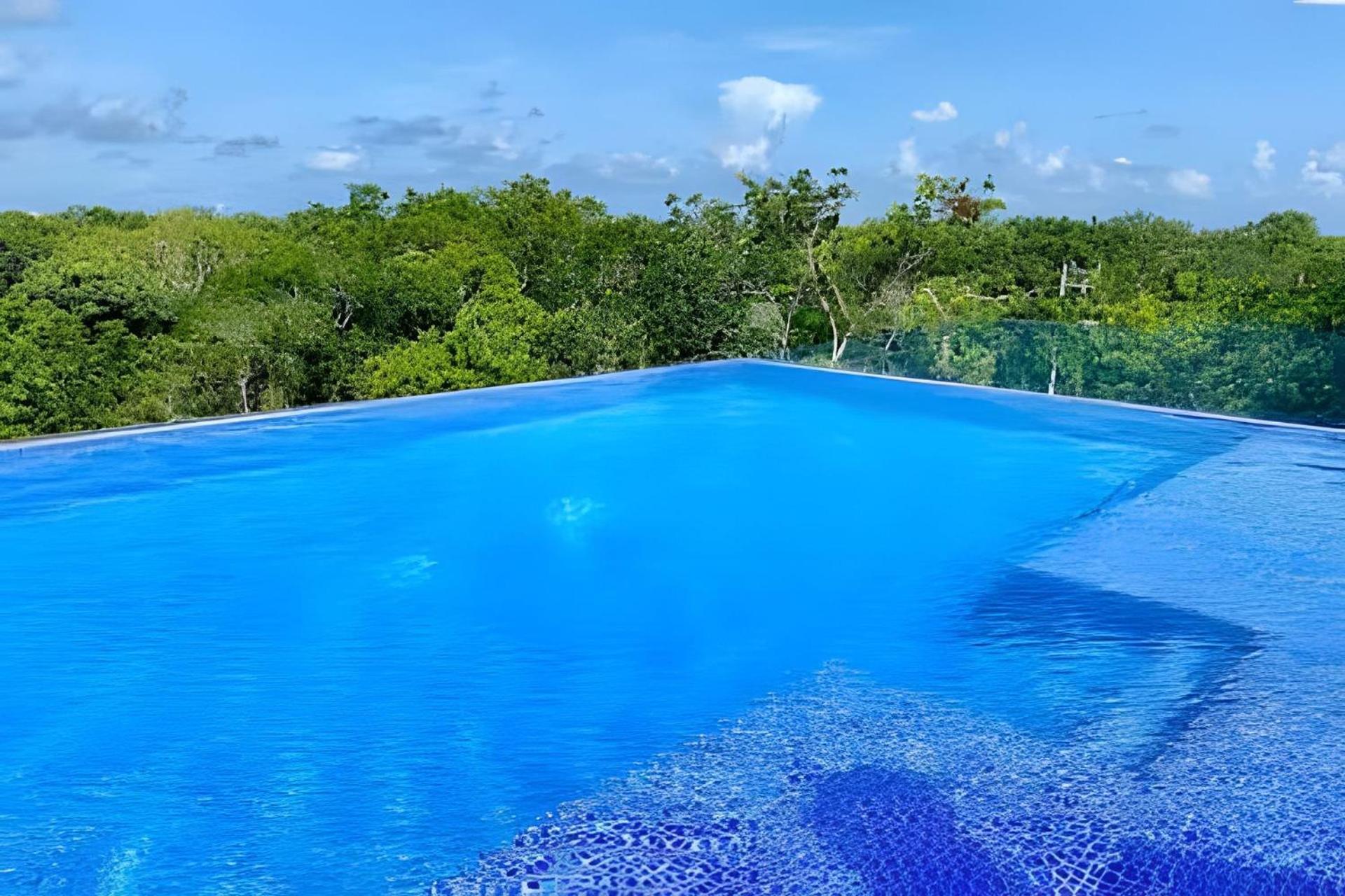 Suit Next To The Common Top Roof Exclusive Building Kingsize Bed 2 Super Pools, Gym, Grill Tulum Eksteriør bilde